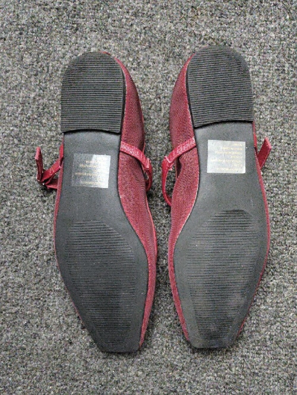 Steve Madden Women's Red Mesh Mary Jane Flats - Picture 9 of 10